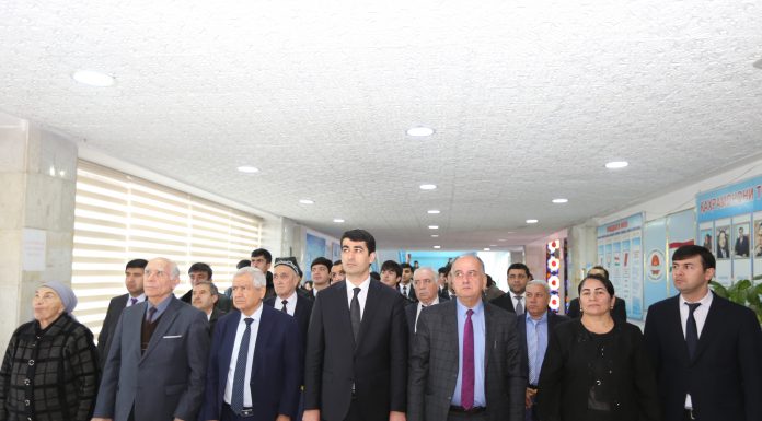 ПРОСМОТР ПРЯМОЙ ТРАНСЛЯЦИИ ПОСЛАНИЯ ПРЕЗИДЕНТА РЕСПУБЛИКИ ТАДЖИКИСТАН В ТНУ