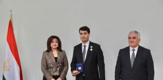 Мукофоти давлатӣ муборак бошад, устоди арҷманд Сайдализода Шодмон Абдувоҳид!